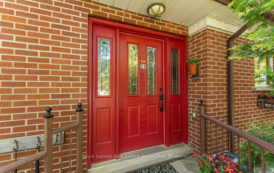30 Theodore Drive, Mississauga, ON L5M 1E4 – photo 3