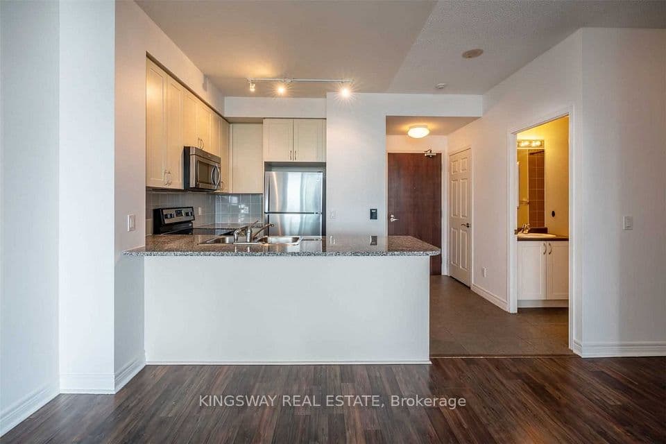 339 Rathburn Road W 1512, Mississauga, ON L5B 0K6 – photo 3
