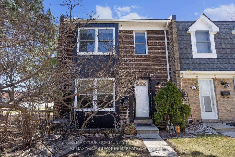 1020 CENTRAL PARK Drive 39, Brampton, ON L6S 3J5 – main photo