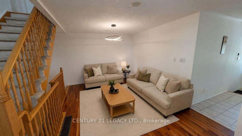1098 Carding Mill Place, Mississauga, ON L5W 1C5 – photo 3