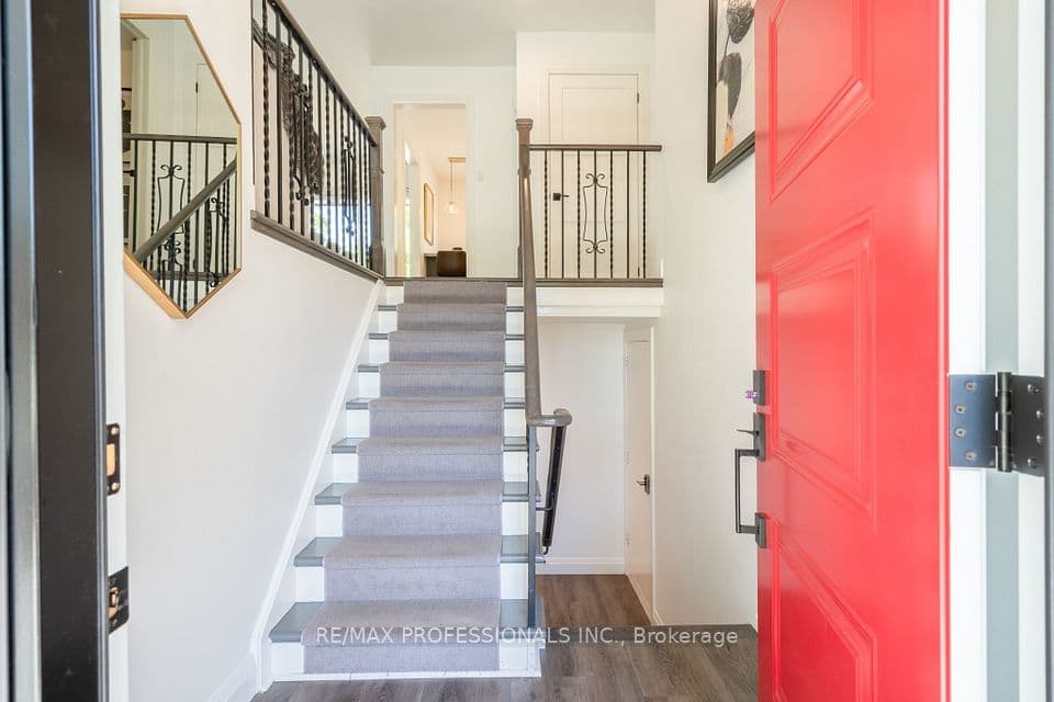3125 Riverview Street, Oakville, ON L6L 5J6 – photo 2