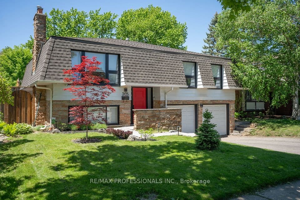 3125 Riverview Street, Oakville, ON L6L 5J6 – main photo