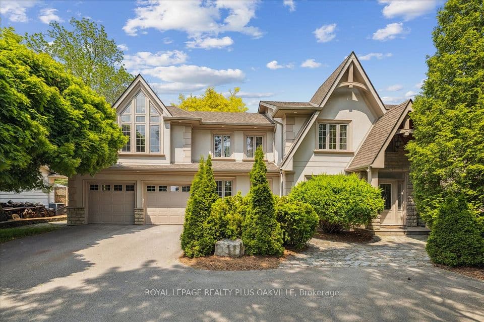 621 North Shore Boulevard E, Burlington, ON L7T 1X4 – main photo