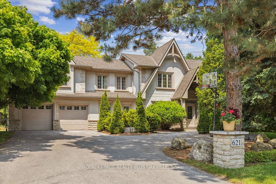 621 North Shore Boulevard E, Burlington, ON L7T 1X4 – photo 3