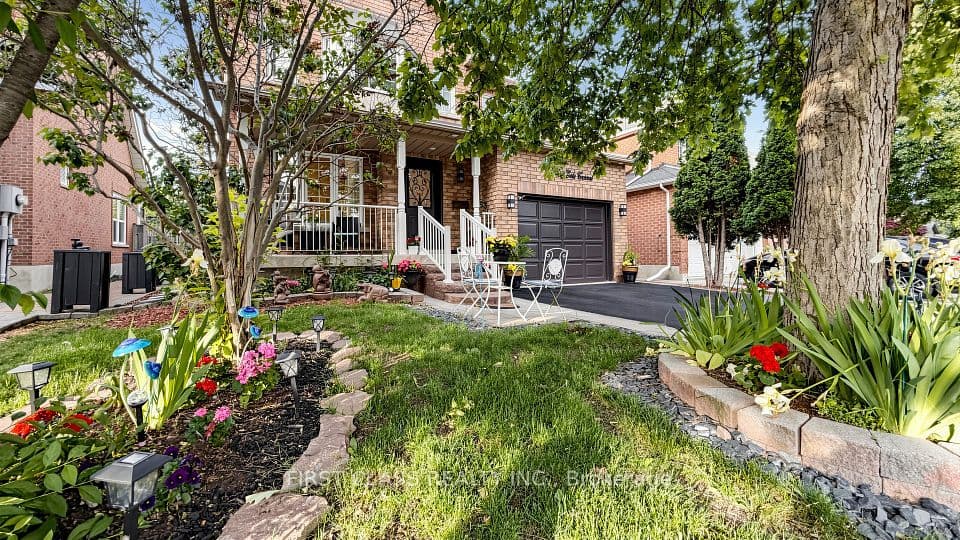 2407 East Gate Crescent, Oakville, ON L6H 6L1 – photo 3