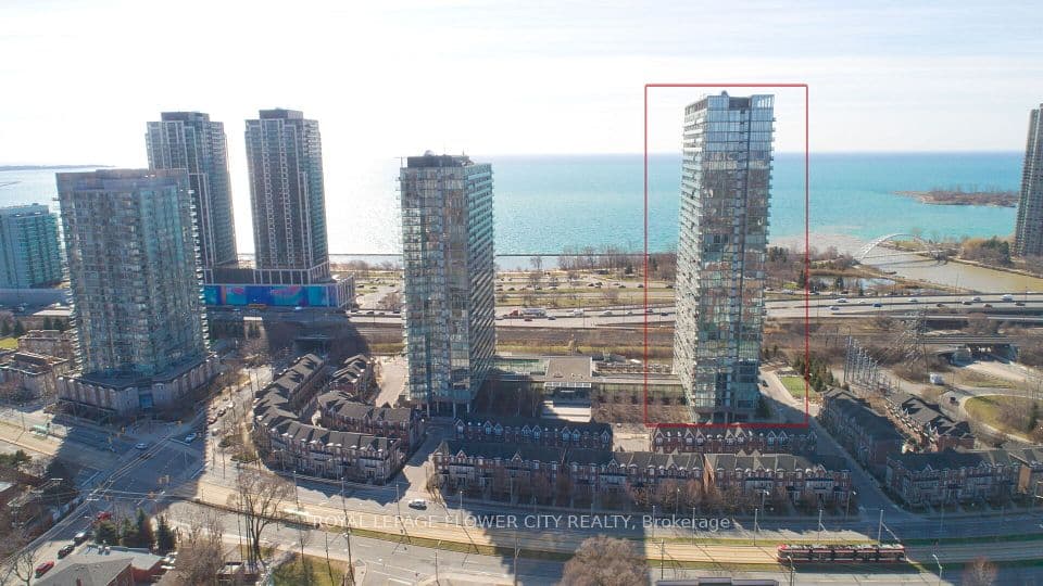 105 The Queensway Avenue 415, Toronto, ON M6S 5B5 – photo 3