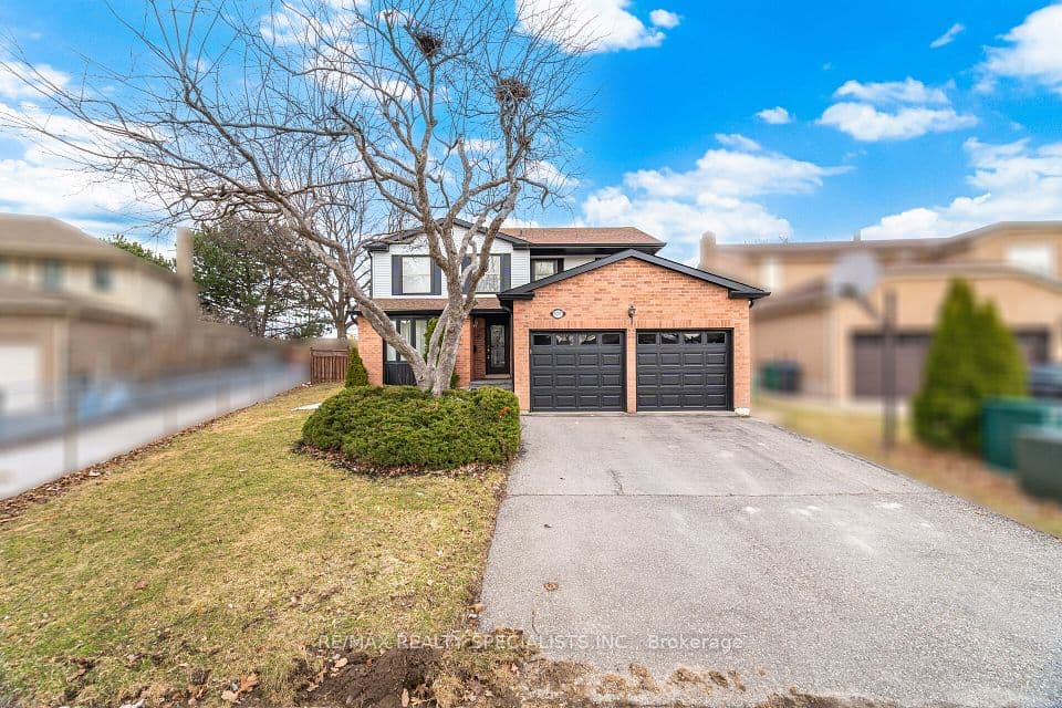 6101 Edenwood Drive, Mississauga, ON L5N 2Y6 – photo 2