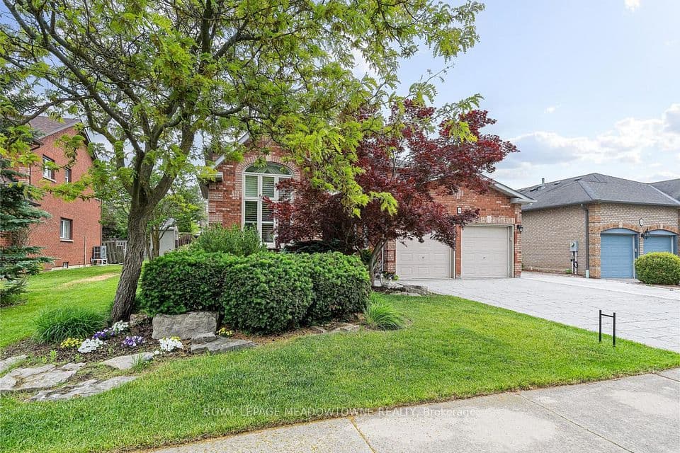 63 Craig Crescent, Halton Hills, ON L7G 5L4 – main photo