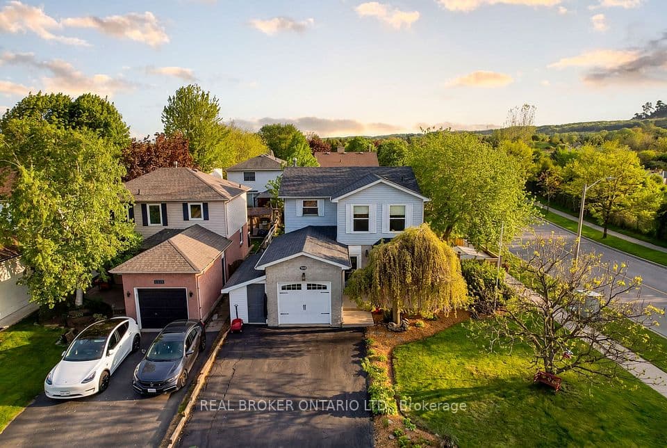3260 Woodcroft Crescent, Burlington, ON L7M 3K9 – photo 2