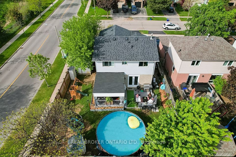 3260 Woodcroft Crescent, Burlington, ON L7M 3K9 – main photo