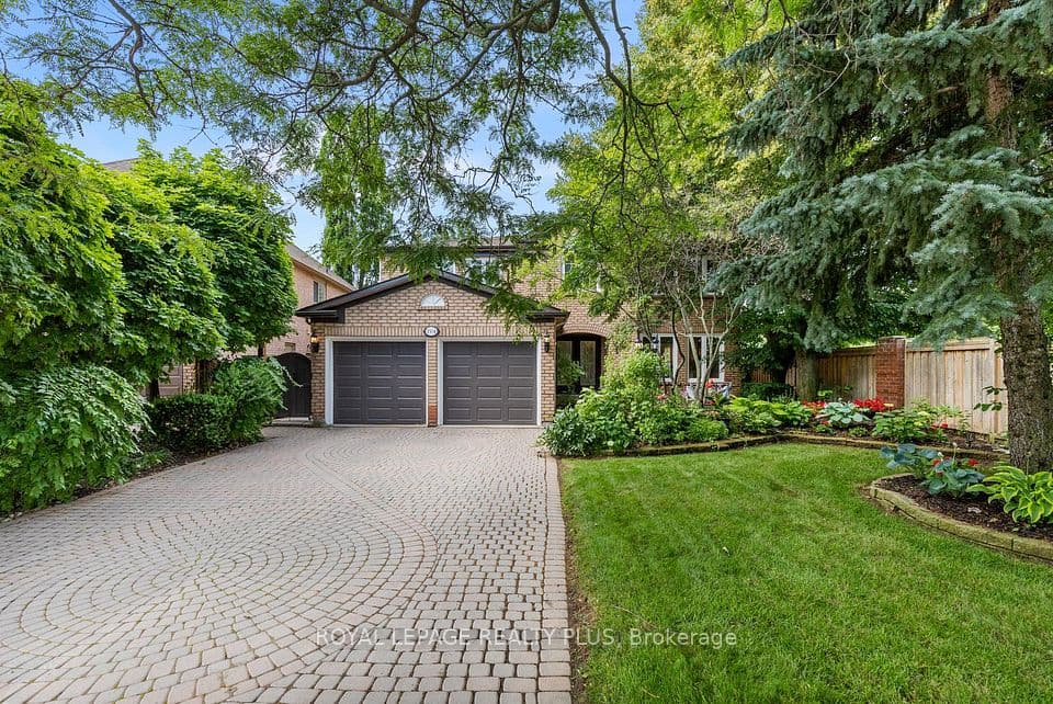 1504 Tanner Court, Oakville, ON L6M 2Z3 – main photo