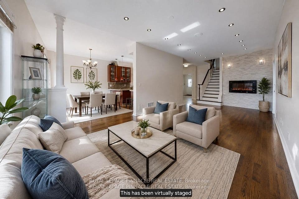 7254 Dime Crescent, Mississauga, ON L5W 1K5 – main photo