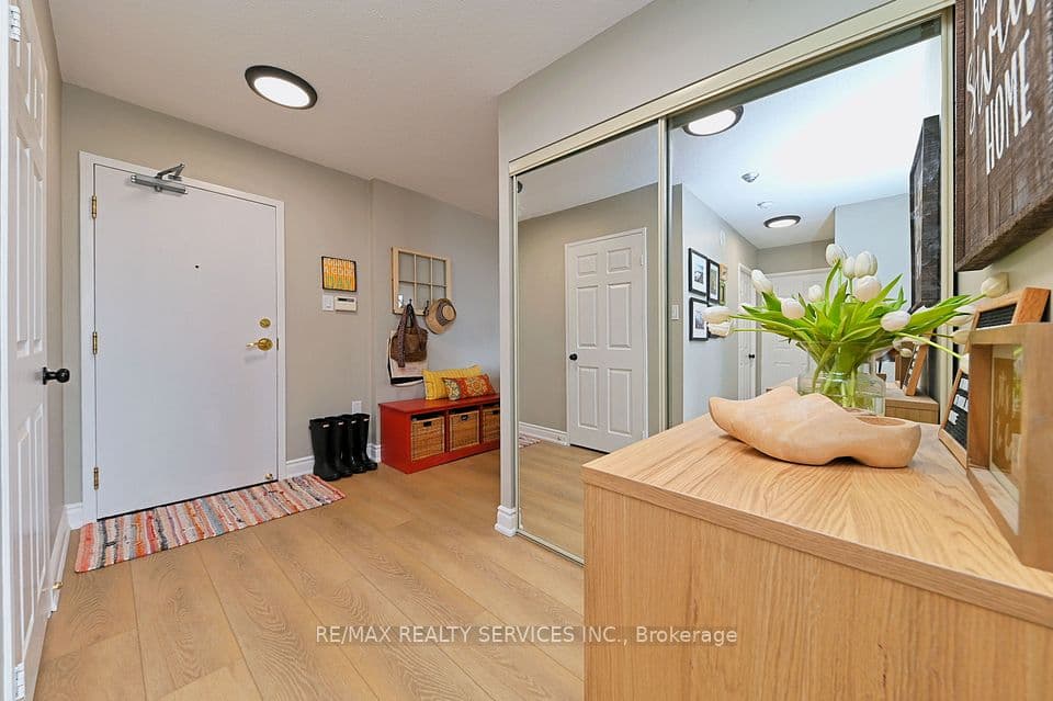 20 Cherrytree Drive 905, Brampton, ON L6Y 3V1 – photo 3