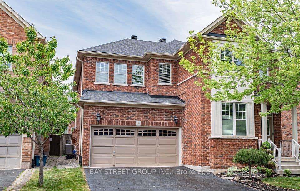 241 Jarrett Cross, Milton, ON L9T 7A1 – main photo