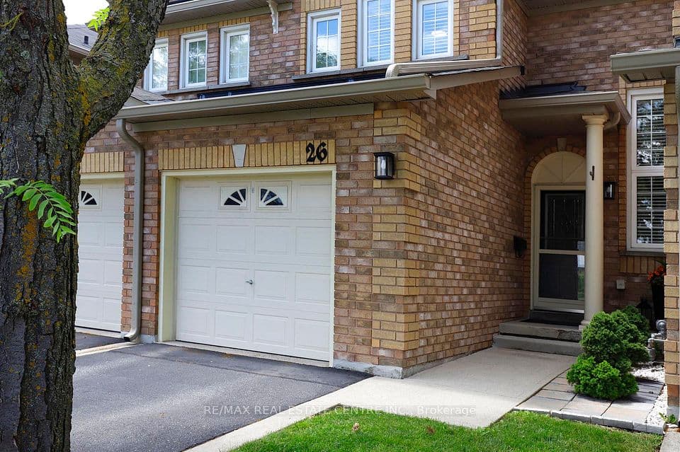 2022 Atkinson Drive 26, Burlington, ON L7M 4H6 – photo 2