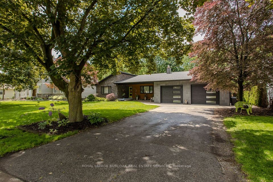 272 Goodram Drive, Burlington, ON L7L 2J5 – photo 3