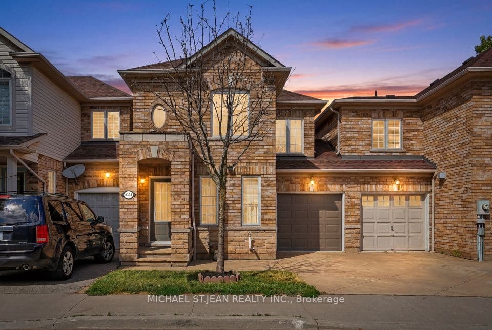 2393 Curtis Road, Burlington, ON L7L 7M4 – main photo