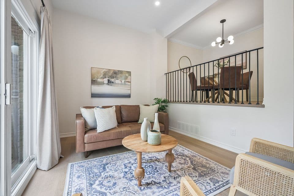 2222 Marine Drive 1, Oakville, ON L6L 1C1 – photo 3