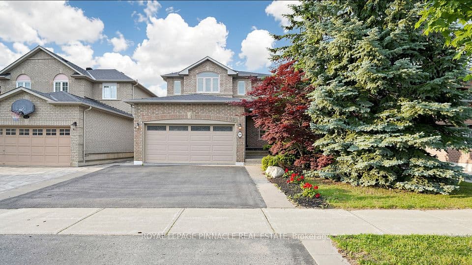 164 Anthony Avenue, Mississauga, ON L4Z 3V3 – main photo