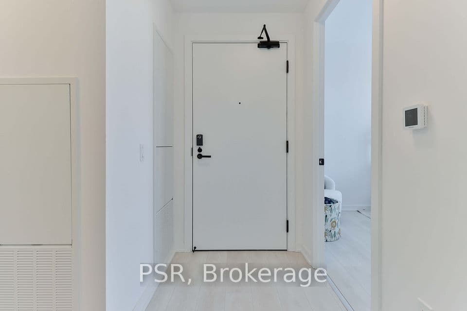1285 Dupont Street 1510, Toronto, ON M6H 0E3 – photo 2