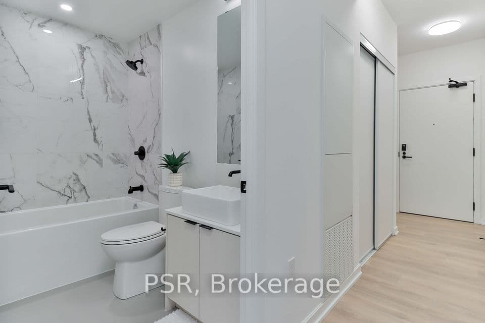 1285 Dupont Street 2402, Toronto, ON M6H 0E3 – photo 2