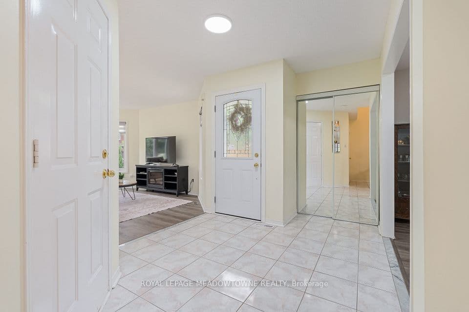 73 James Young Drive, Halton Hills, ON L7G 5S5 – photo 3