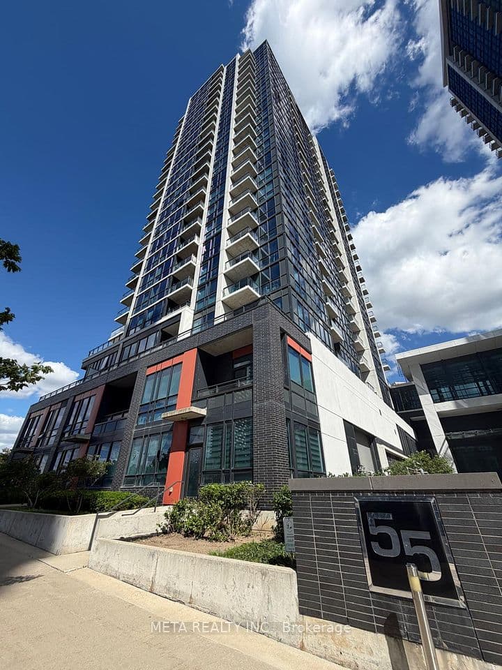 55 Eglinton Avenue W 706, Mississauga, ON L5R 0E4 – main photo