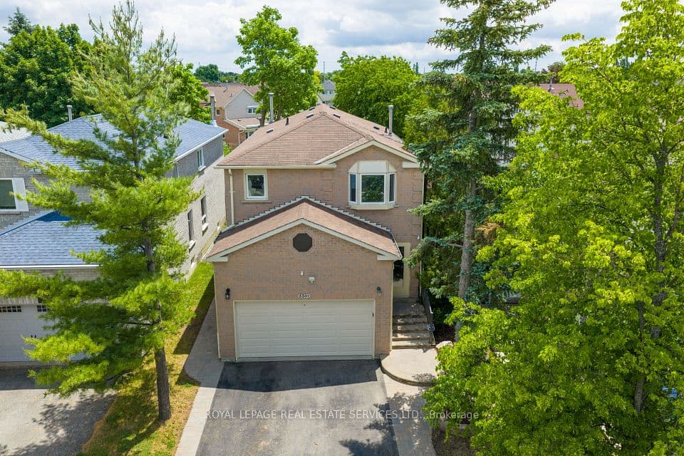 3301 Cambourne Crescent, Mississauga, ON L5N 5P7 – photo 2