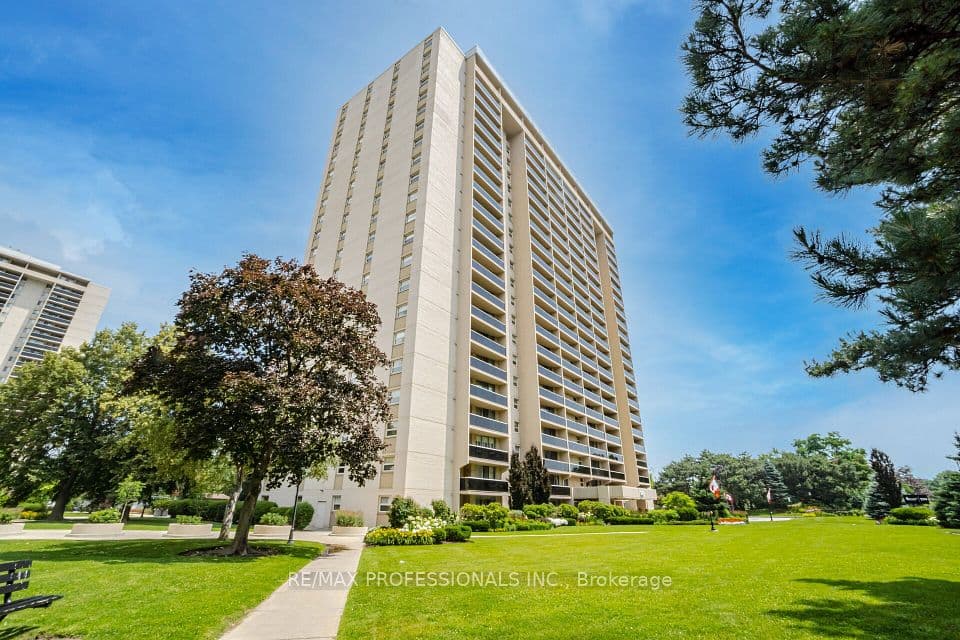 299 Mill Road 705, Toronto, ON M9C 4V9 – photo 2
