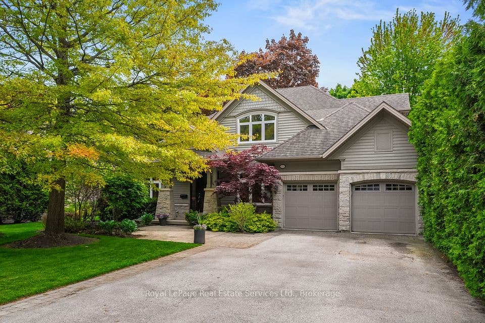 370 Christina Drive, Oakville, ON L6K 1H6 – main photo