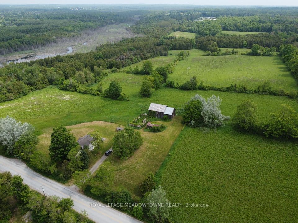 13489 Fourth Line Nassagaweya N/A, Milton, ON N0B 2K0 – main photo