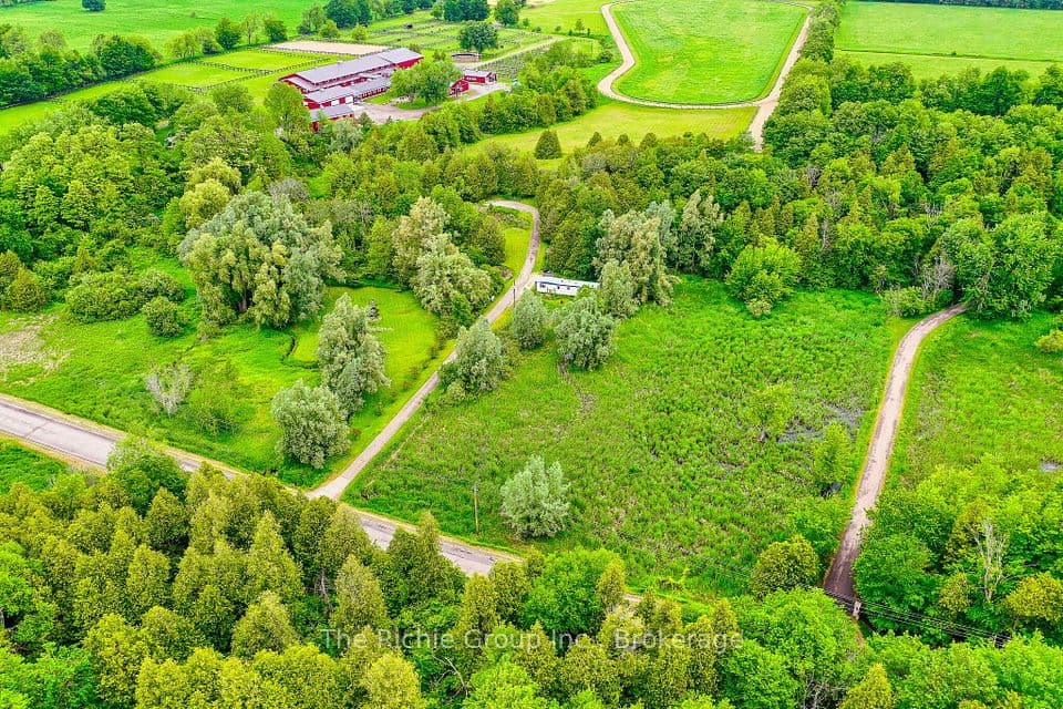 18023 Horseshoe Hill Road, Caledon, ON L7K 2B8 – main photo