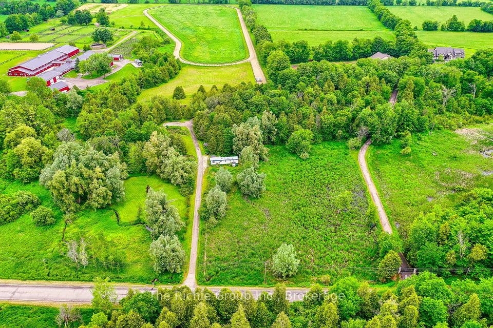 18023 Horseshoe Hill Road, Caledon, ON L7K 2B8 – photo 2