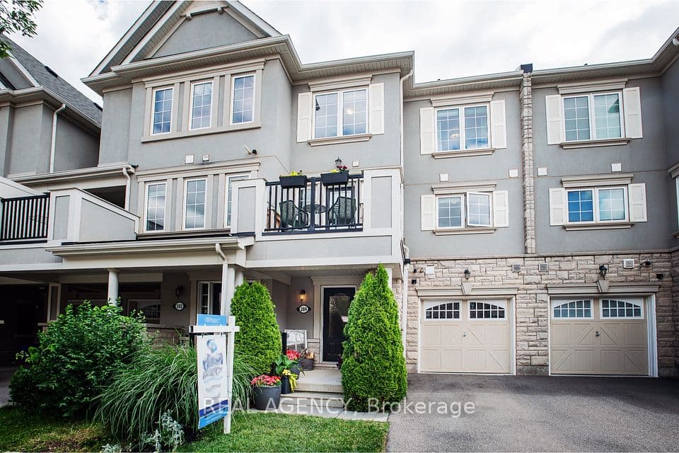 284 Jemima Drive, Oakville, ON L6M 0V6 – main photo