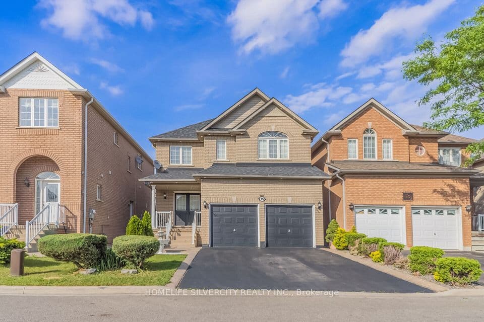 15 Newark Way, Brampton, ON L7A 2V1 – main photo