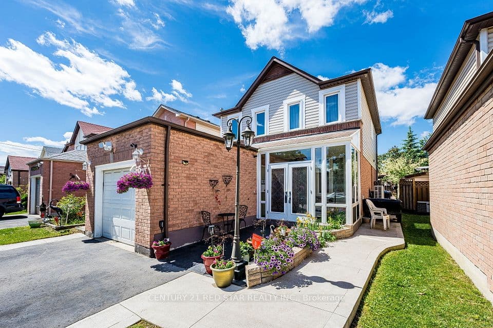 52 Newdale Place, Brampton, ON L6S 5Z3 – photo 2