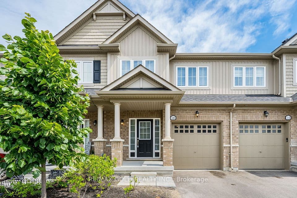 16 Brixham Lane, Brampton, ON L7A 5K2 – main photo