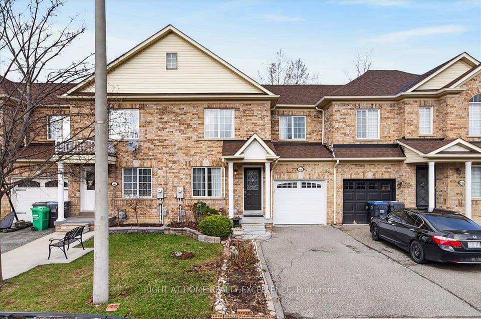 114 Tianalee Crescent, Brampton, ON L7A 2K8 – main photo