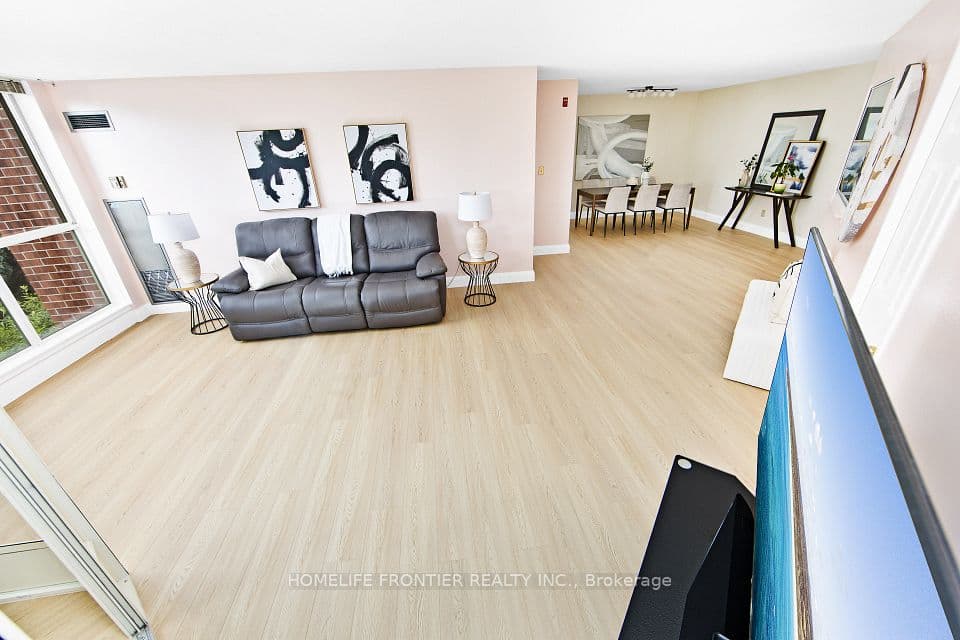 22 Southport Street 440, Toronto, ON M6S 4Y9 – photo 3