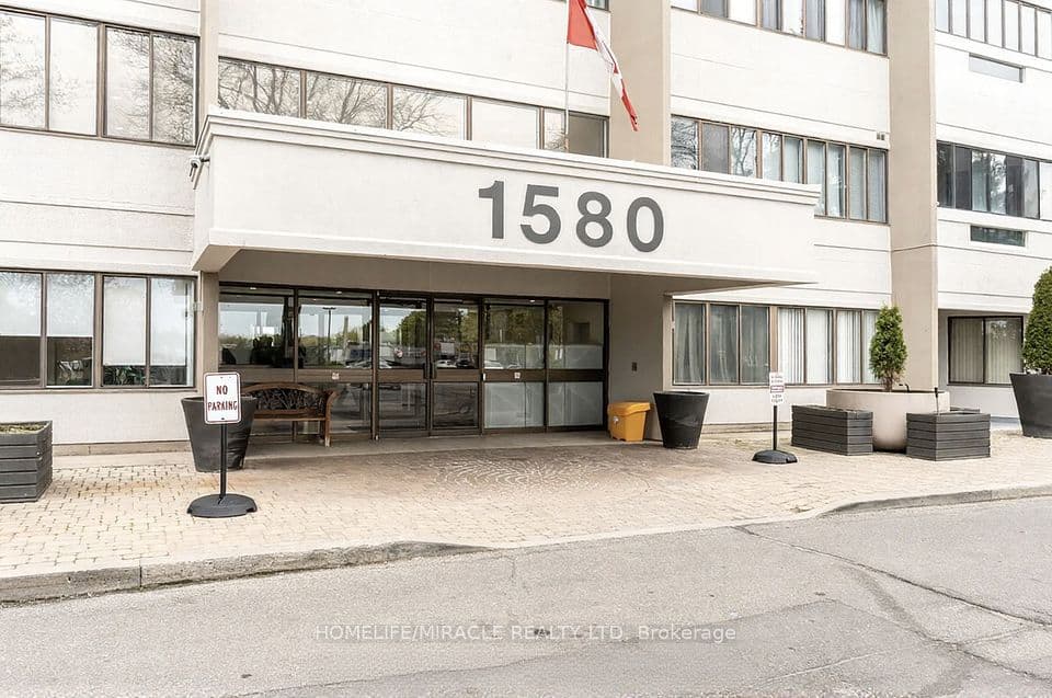 1580 Mississauga valley Boulevard 412, Mississauga, ON L5A 3T8 – main photo