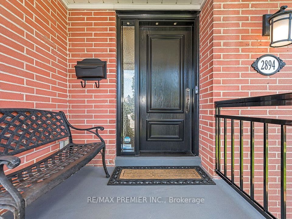 2894 Weston Road, Toronto, ON M9M 2S5 – photo 2