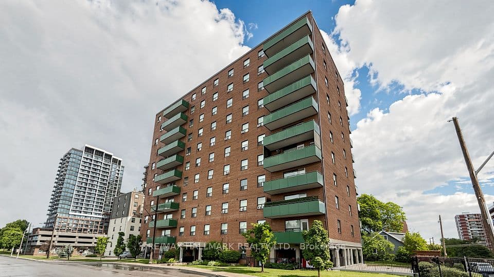 49 Queen Street E 402, Mississauga, ON L5G 4N6 – photo 2