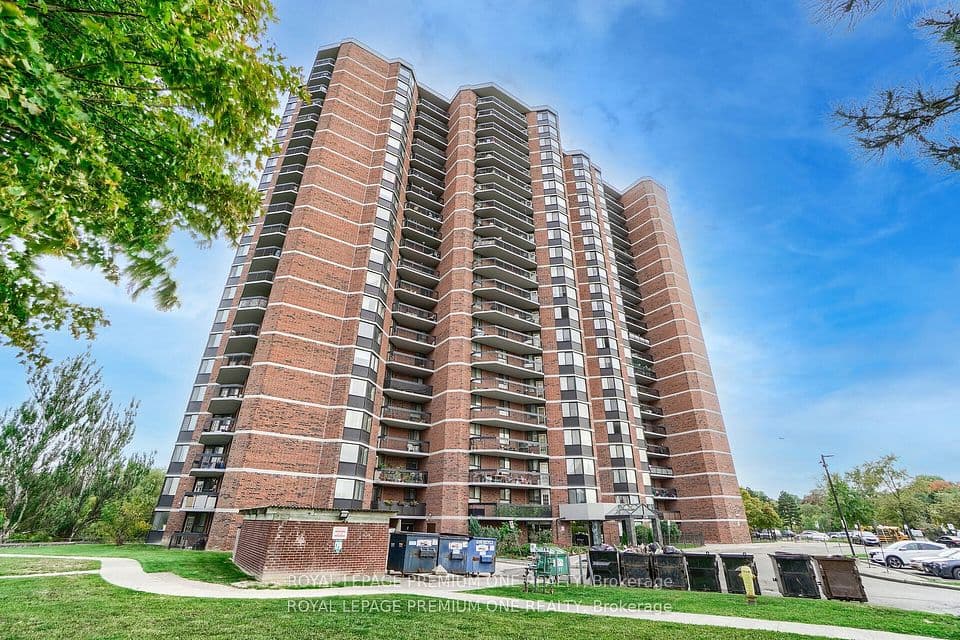 236 Albion Road 310, Toronto, ON M9W 6A6 – main photo