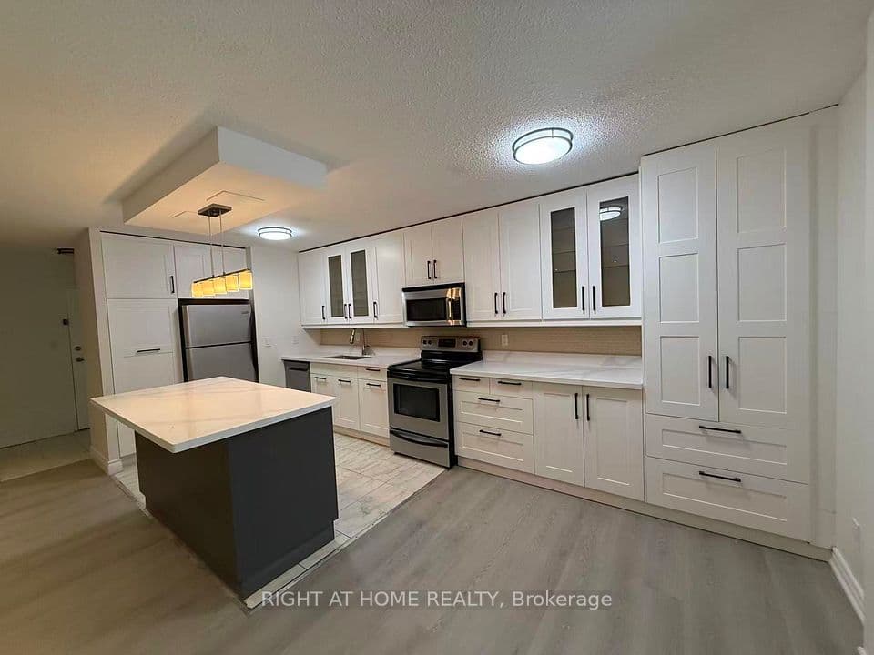 3025 The credit woodlands Drive 109, Mississauga, ON L5C 2V3 – photo 3