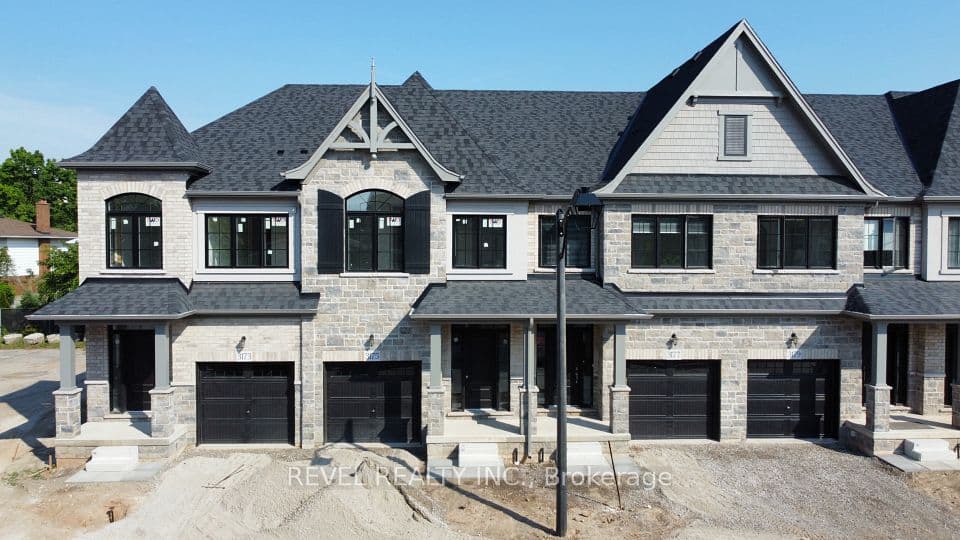 3175 Maplehill Drive, Burlington, ON L7N 2W3 – main photo