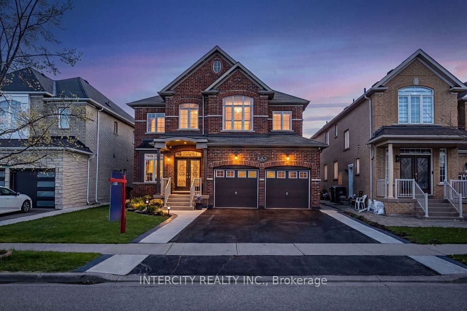 6 Constance Street, Brampton, ON L6P 3G4 – photo 2