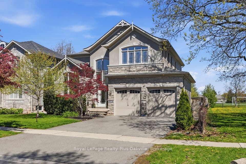 2363 Yolanda Drive, Oakville, ON L6L 2H9 – main photo