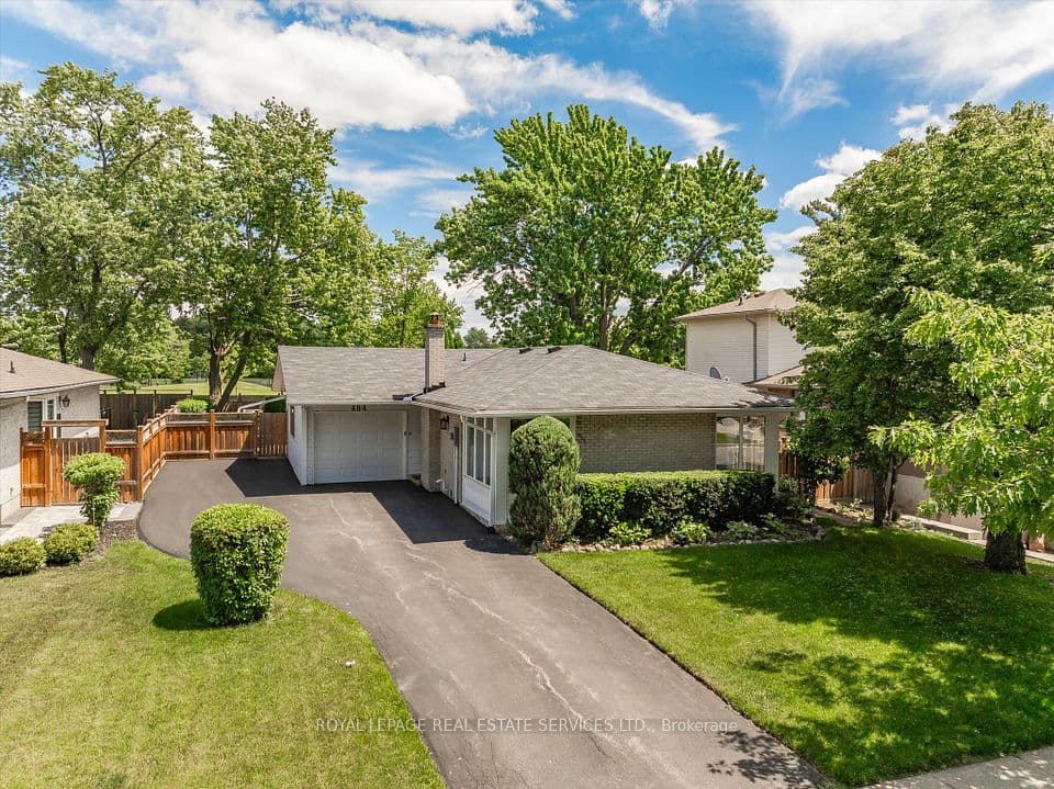 484 Grand Boulevard, Oakville, ON L6H 1P3 – main photo