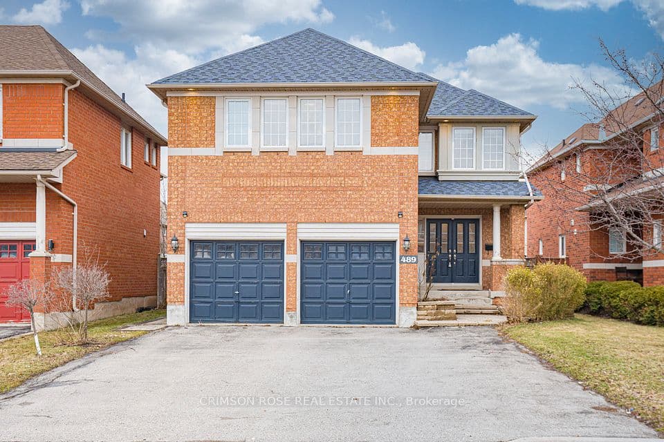 489 Ravineview Way, Oakville, ON L6H 6T1 – main photo