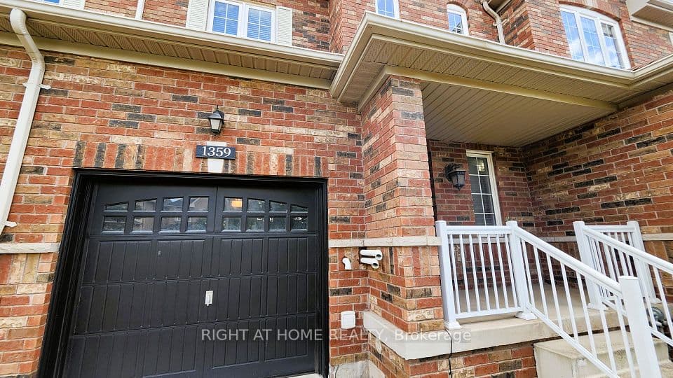 1359 Kestell Boulevard, Oakville, ON L6H 0C9 – photo 3